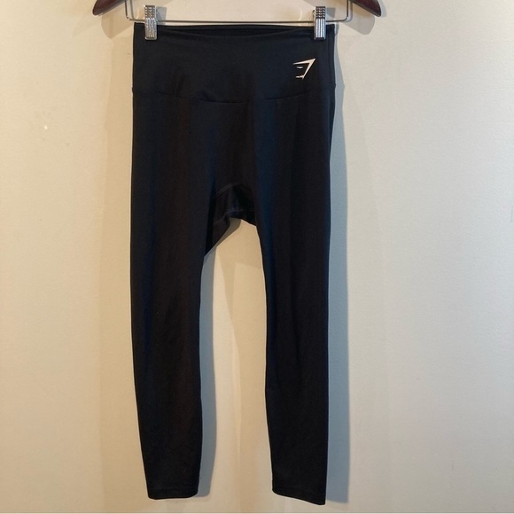 GYMSHARK Sz M Training Workout  Exercise Cropped Length Leggings - Picture 2 of 9